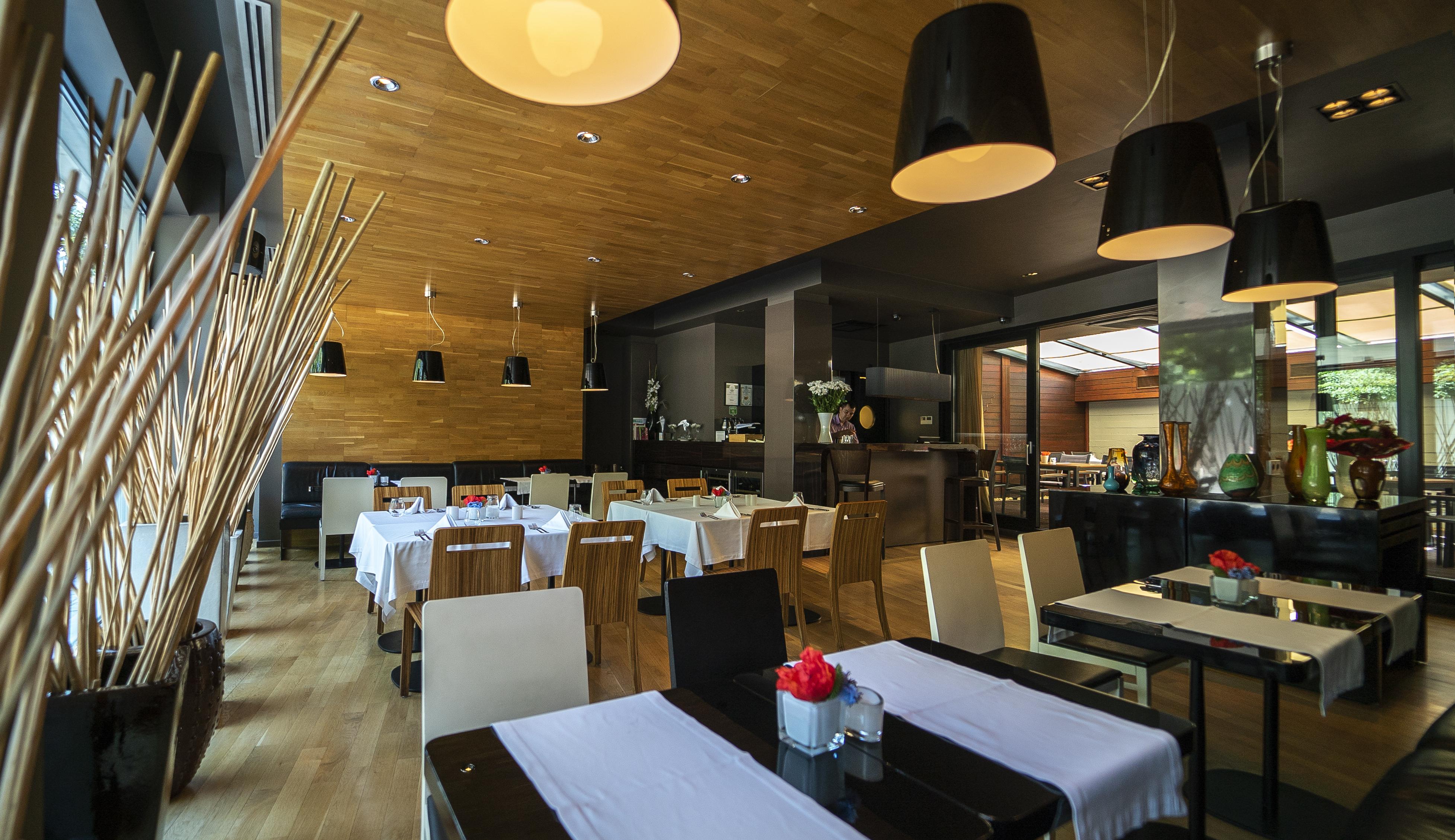 Modus Hotel Varna Exterior foto